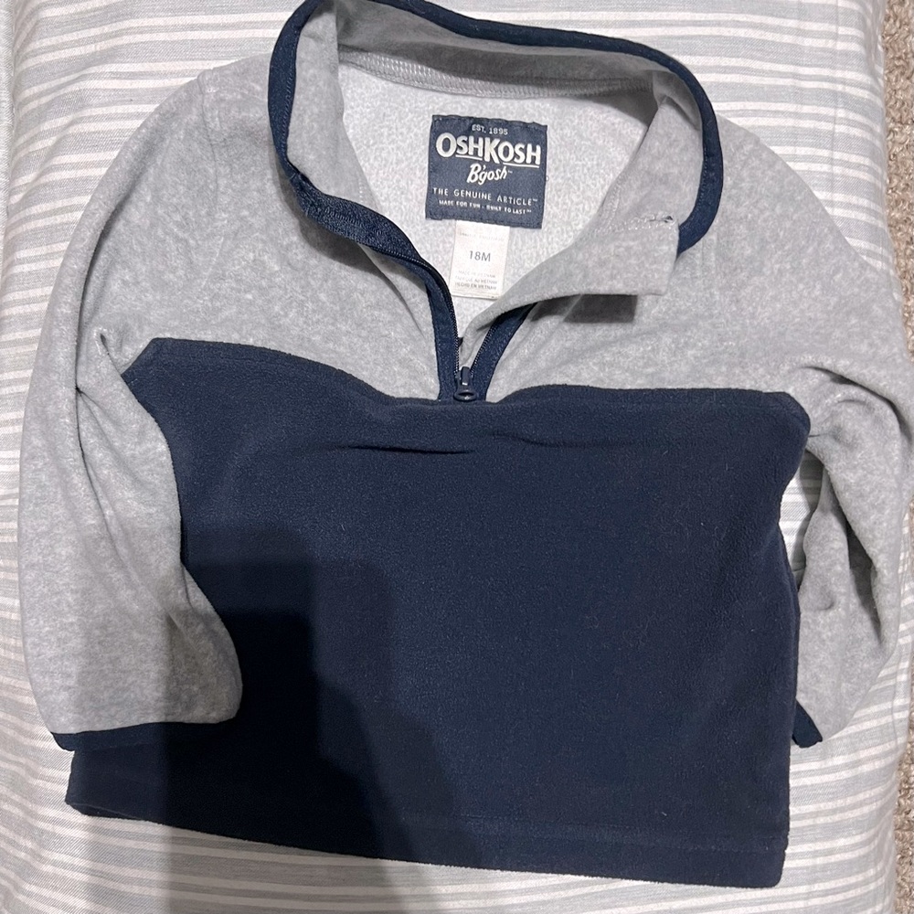 OshKosh pullover sweater 18m